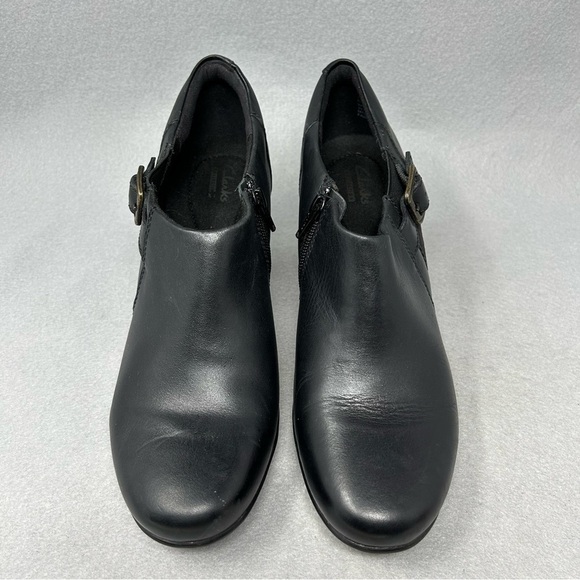 Clarks PROMISE MAY Womens Bootie Shoe Sz 9.5 M Black Leather Side Zipper. - Picture 5 of 12